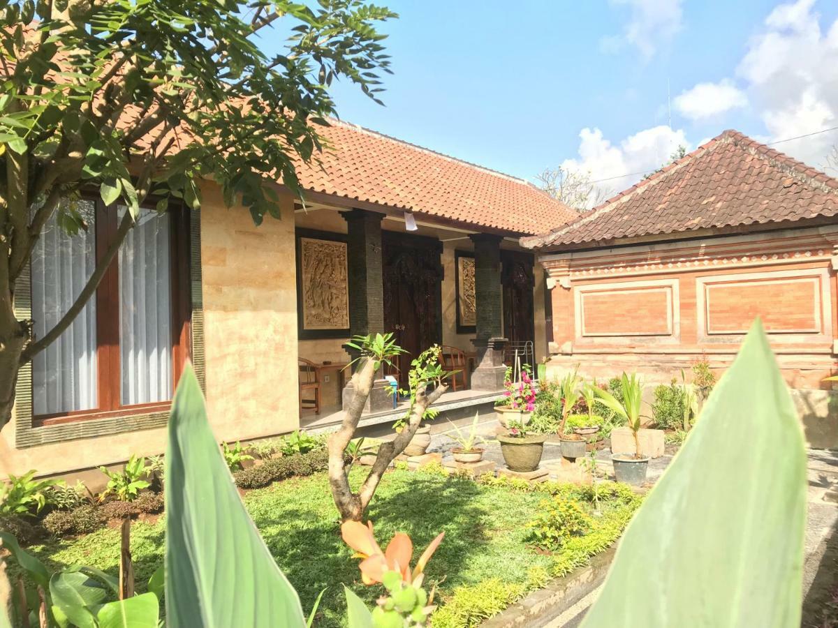 Hendra House Apartment Ubud Exterior foto